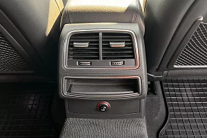 купить Ауди A6 2015, автосалон 