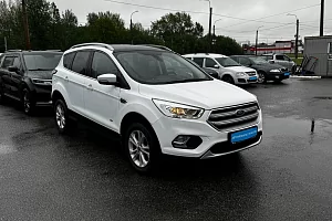 купить Форд Kuga 2018, автосалон 