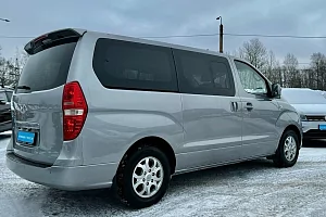 купить Хендай Grand Starex 2012, автосалон 
