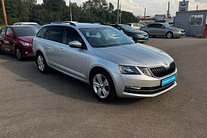 купить Шкода Octavia 2018, автосалон 