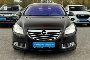 купить Опель Insignia 2013, автосалон 