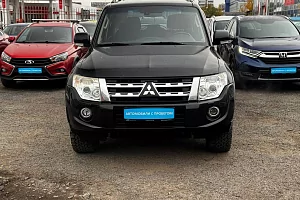 купить Мицубиси Pajero 2013, автосалон 