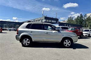 купить Хендай Tucson 2007, автосалон 