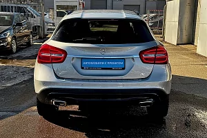 купить Мерседес GLA 2015, автосалон 