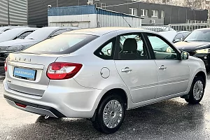 купить Лада Granta 2024, автосалон 