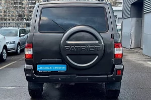 купить УАЗ Patriot 2014, автосалон 