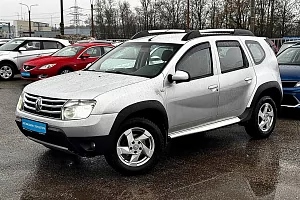 купить Рено Duster 2013, автосалон 