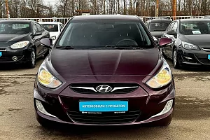 купить Хендай Solaris 2012, автосалон 