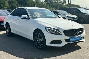 купить Мерседес C-Класс 2015, автосалон 