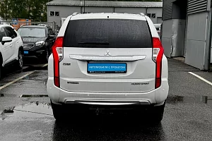 купить Мицубиси Pajero Sport 2018, автосалон 