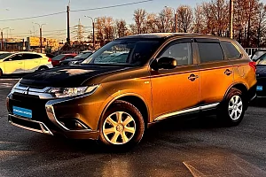 купить Мицубиси Outlander 2020, автосалон 