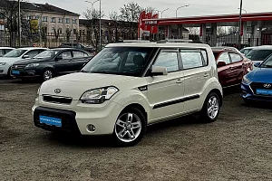 купить Кия Soul 2011, автосалон 