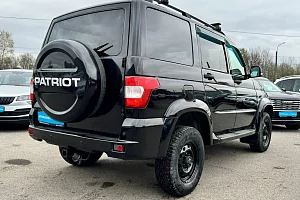 купить УАЗ Patriot 2017, автосалон 