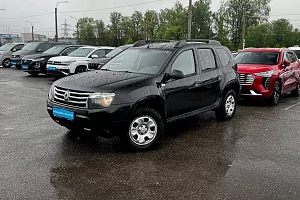 купить Рено Duster 2014, автосалон 