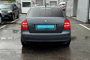 купить Шкода Octavia 2008, автосалон 