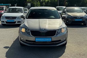 купить Шкода Octavia 2019, автосалон 