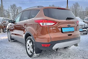 купить Форд Kuga 2014, автосалон 