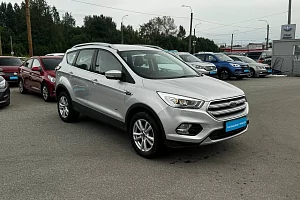 купить Форд Kuga 2017, автосалон 