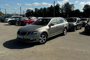 купить Шкода Octavia 2019, автосалон 