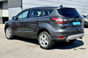 купить Форд Kuga 2017, автосалон 