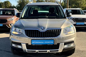 купить Шкода Yeti 2015, автосалон 