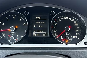 купить Фольксваген Passat 2012, автосалон 
