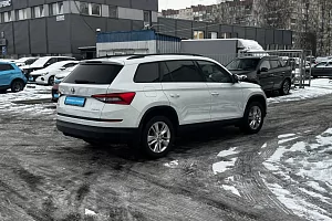 купить Шкода Kodiaq 2018, автосалон 