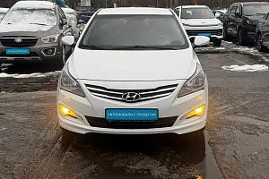купить Хендай Solaris 2016, автосалон 