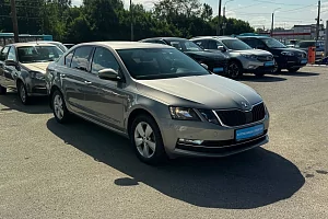 купить Шкода Octavia 2019, автосалон 