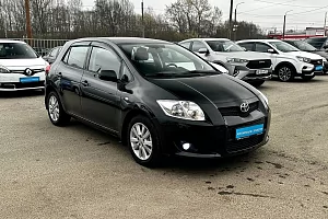 купить Тойота Auris 2008, автосалон 