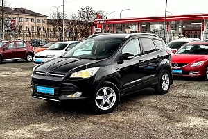 купить Форд Kuga 2013, автосалон 