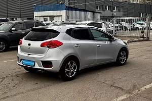 купить Кия Ceed 2018, автосалон 