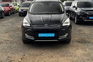 купить Форд Kuga 2013, автосалон 