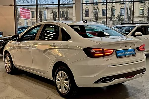 купить Лада Vesta 2024, автосалон 