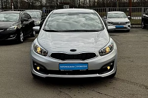купить Кия Ceed 2018, автосалон 