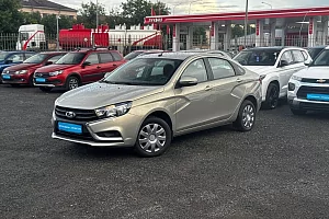 купить Лада Vesta 2018, автосалон 