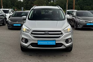 купить Форд Kuga 2017, автосалон 