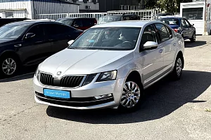купить Шкода Octavia 2017, автосалон 