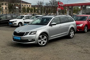 купить Шкода Octavia 2018, автосалон 