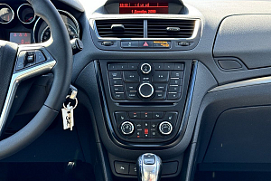 купить Опель Mokka 2012, автосалон 