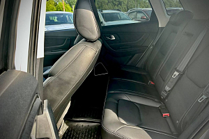 купить ФАВ Besturn X40 2019, автосалон 