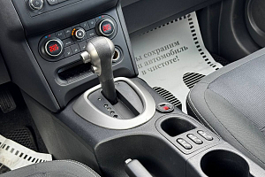 купить Ниссан Qashqai 2012, автосалон 