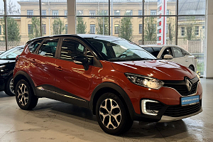купить Рено Kaptur 2016, автосалон 