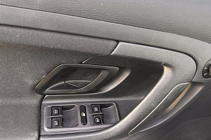 купить Шкода Fabia 2014, автосалон 