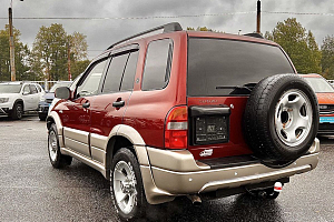 купить Сузуки Grand Vitara 2002, автосалон 