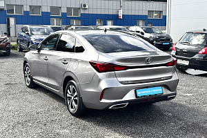 купить Чанган Eado Plus 2023, автосалон 