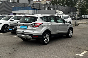 купить Форд Kuga 2017, автосалон 