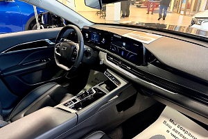 купить ФАВ Bestune B70 2024, автосалон 