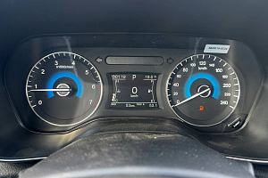 купить Донгфенг 580 2024, автосалон 