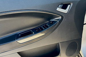 купить Джили Emgrand X7 2014, автосалон 